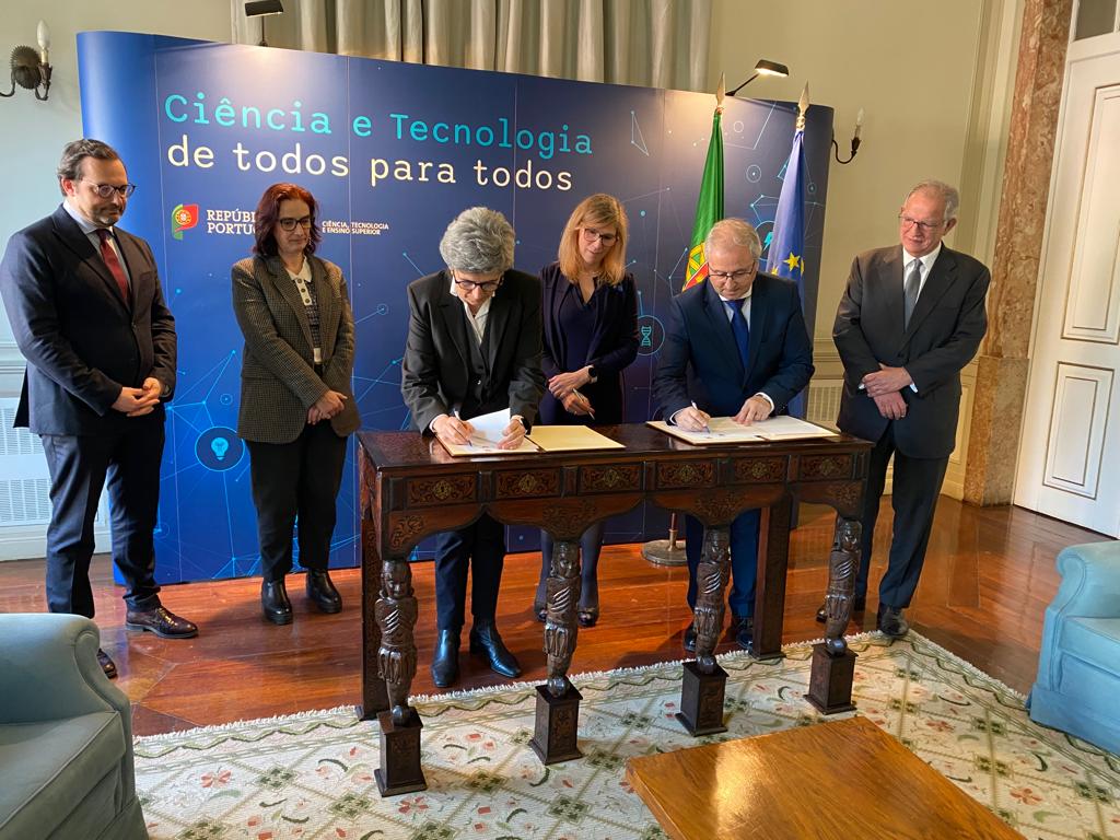 Minister of Science, Technology and Higher Education, Elvira Fortunato, presides over the signing of the agreement between DGES and Associação Mutualista Montepio, Lisbon, February 28, 2023Minister of Science, Technology and Higher Education, Elvira Fortunato, presides over the signing of the agreement between DGES and Associação Mutualista Montepio, Lisbon, February 28, 2023