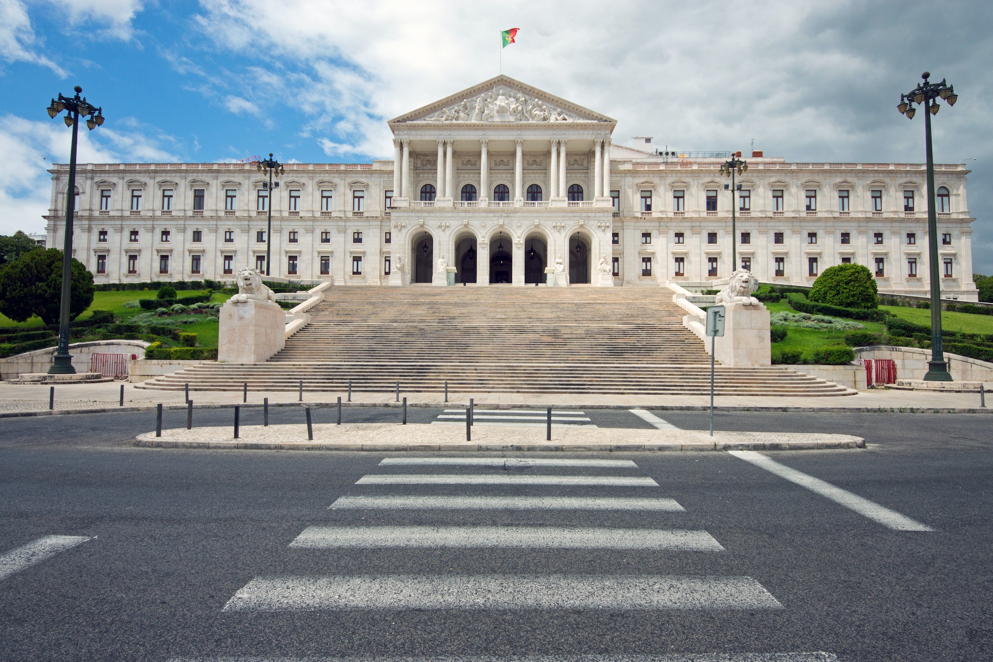 The white Portuguese Parliament