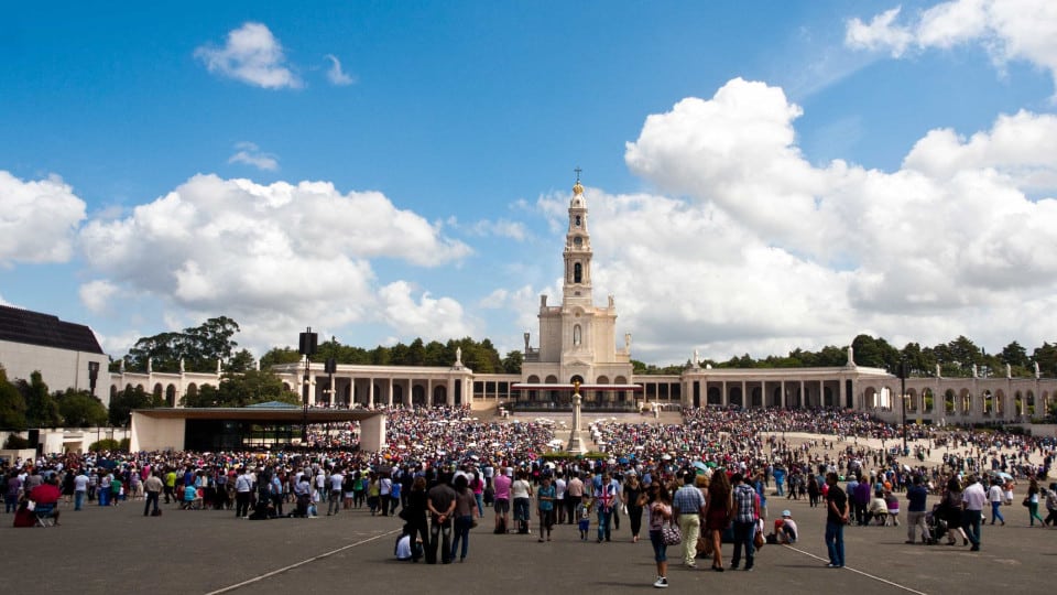 GNR with more than 100 military personnel on Tuesday for the pilgrimage to Fatima