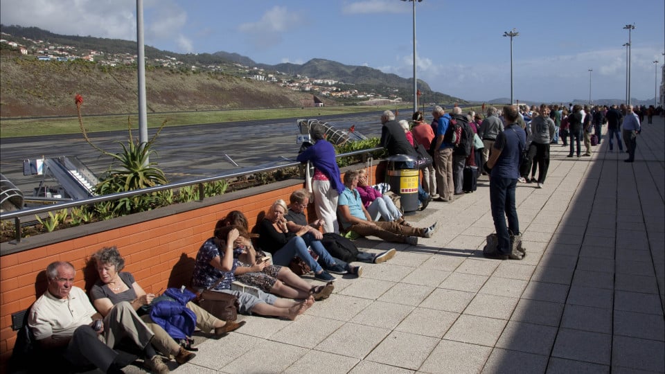 Wind continues to affect movement at Madeira Airport