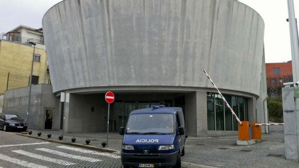 Couples assault each other in Matosinhos due to infidelities. There are two injured.