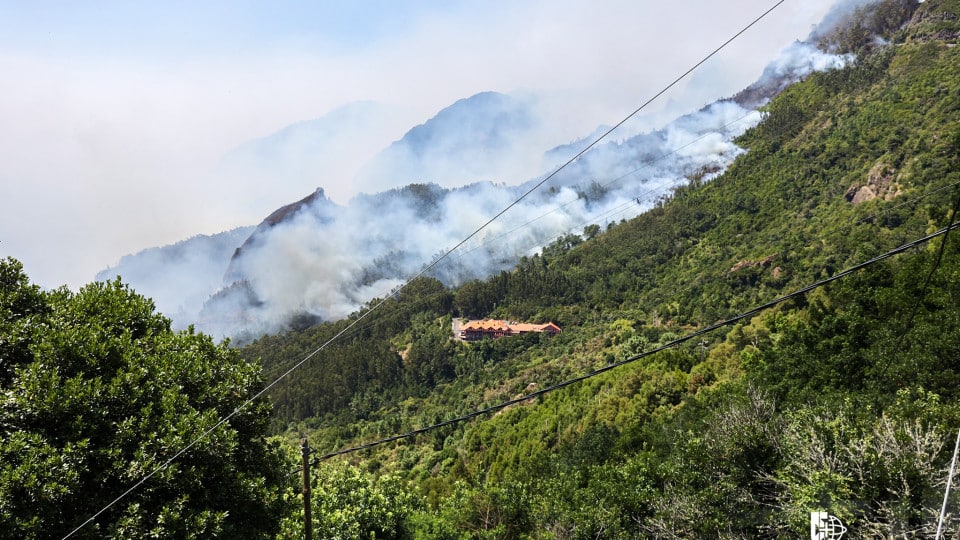 Fire in Madeira. Team from the Azores (also) heads to Funchal