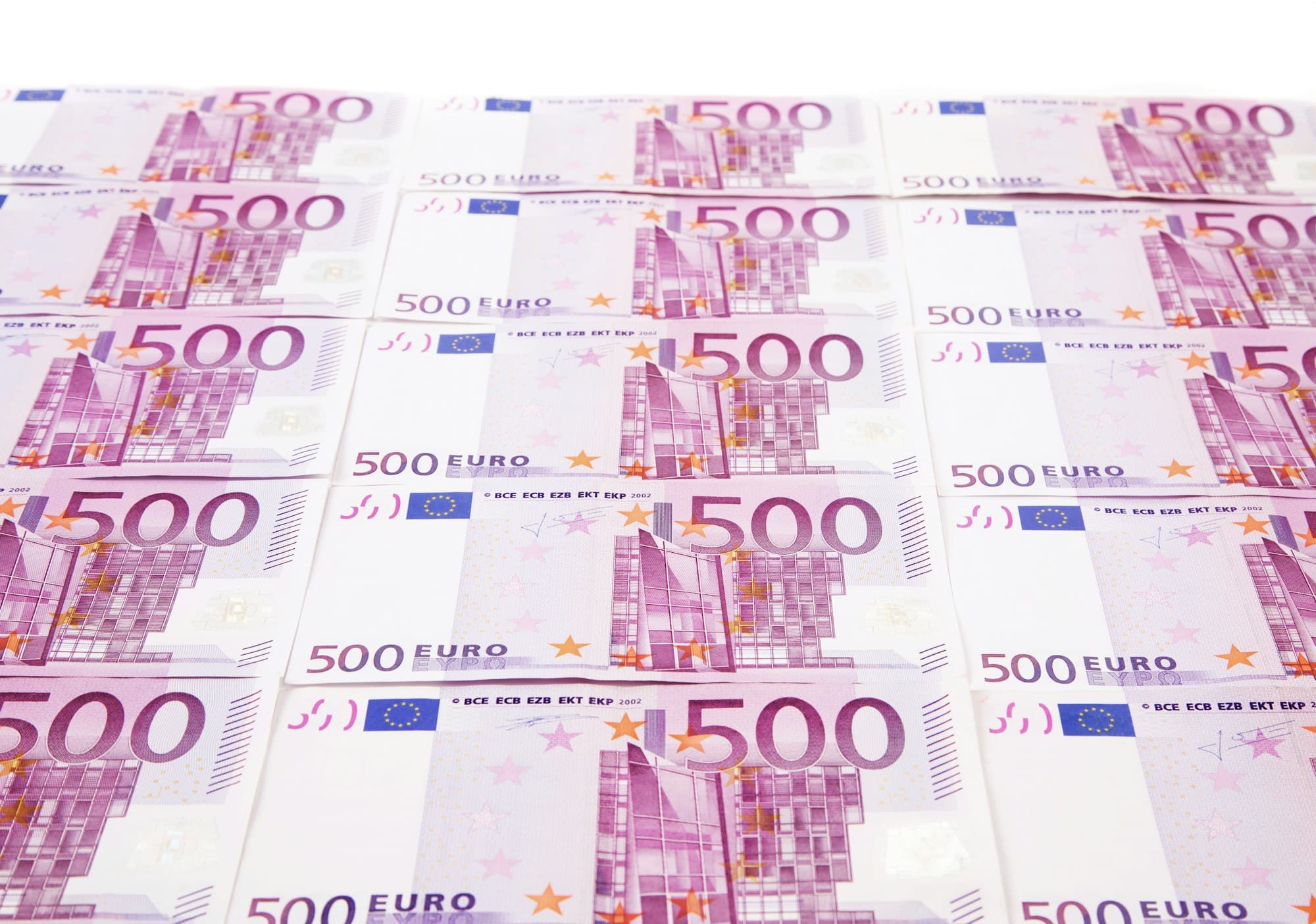 euro banknotes