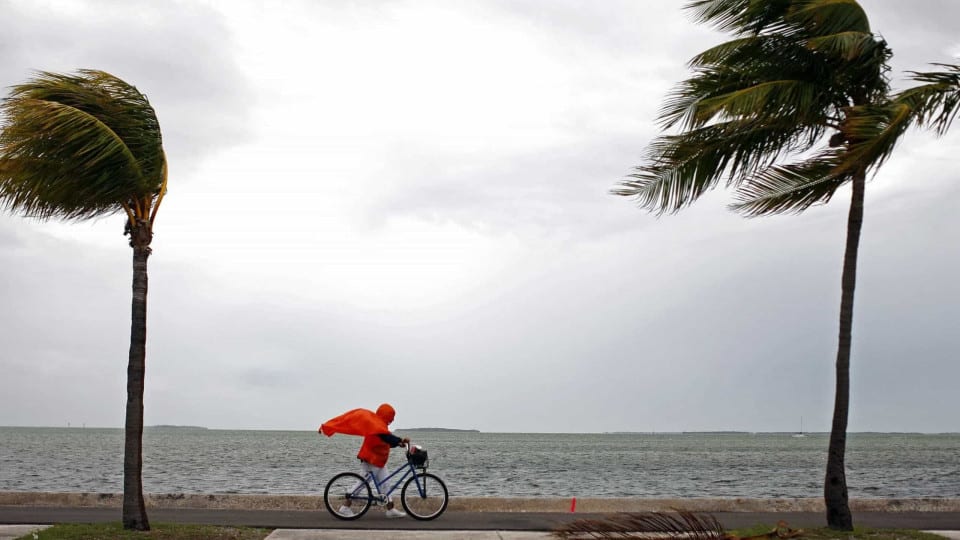 Madeira. Funchal Captaincy issues warnings of bad weather and strong winds